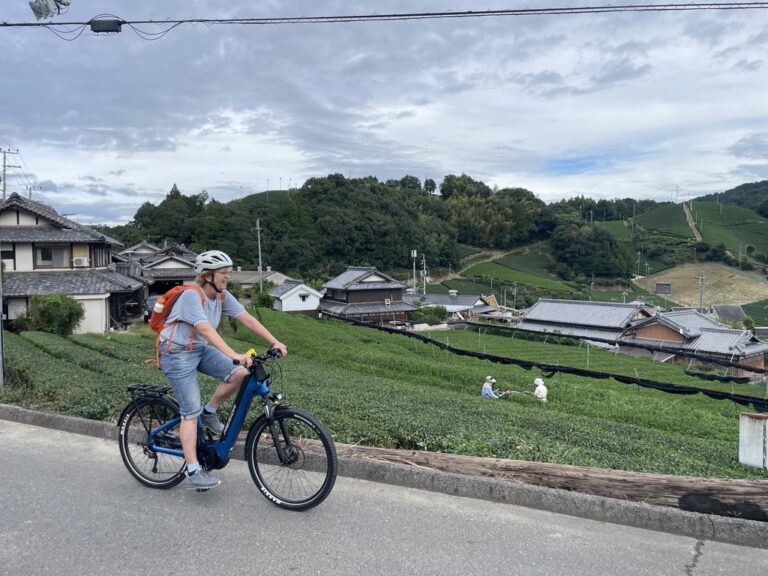 2748CD9E-C424-458E-92C8-03F37F991CC9_1_105_c