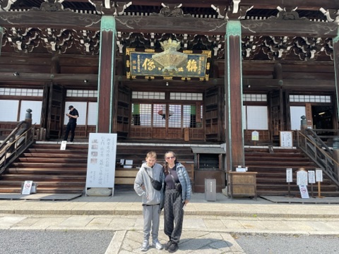 4FFC4F0E-37CE-4A70-8303-DCA9CAB30F9D_4_5005_c